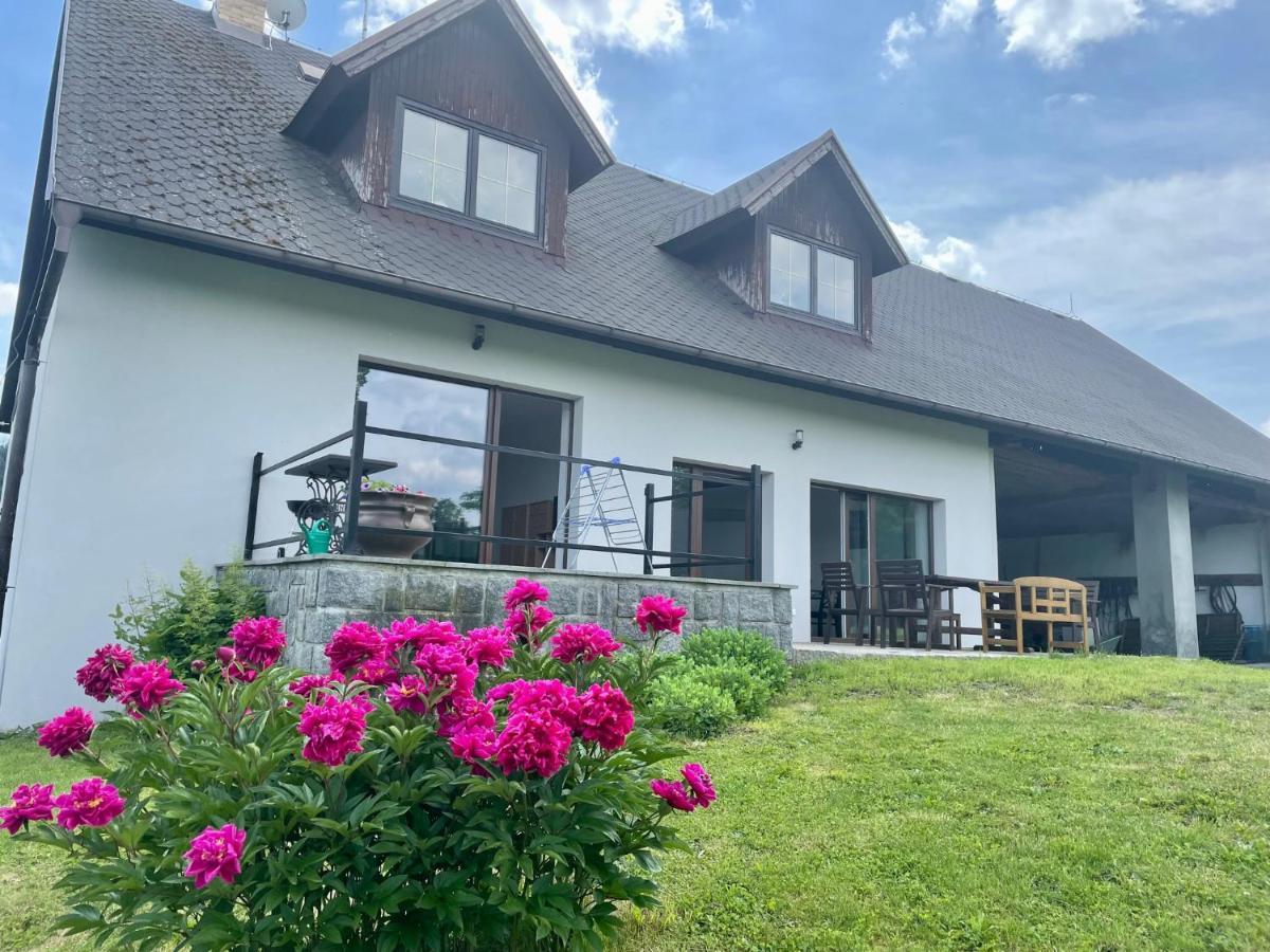 Runch Smilovice Villa Chotilsko Exterior foto